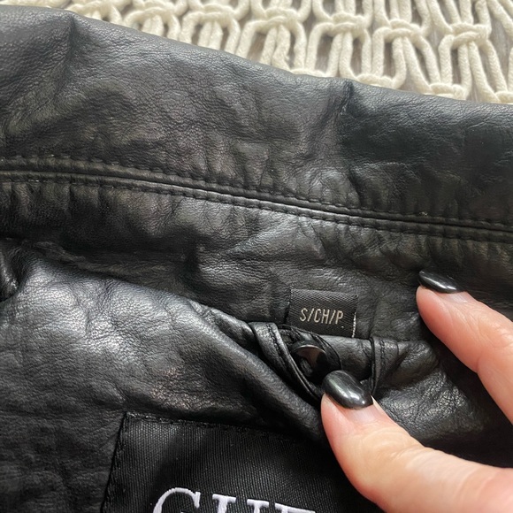 Guess vegan Leather biker jacket - Picture 5 of 7